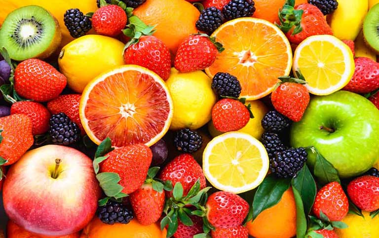 Bổ sung các loại trái cây giàu vitamin C giúp đẩy nhanh quá trình hồi phục